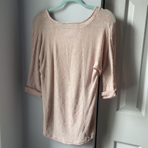 Motherhood Maternity Sand Colored  3/4 Sleeve Knit Top - S - Picture 8 of 8